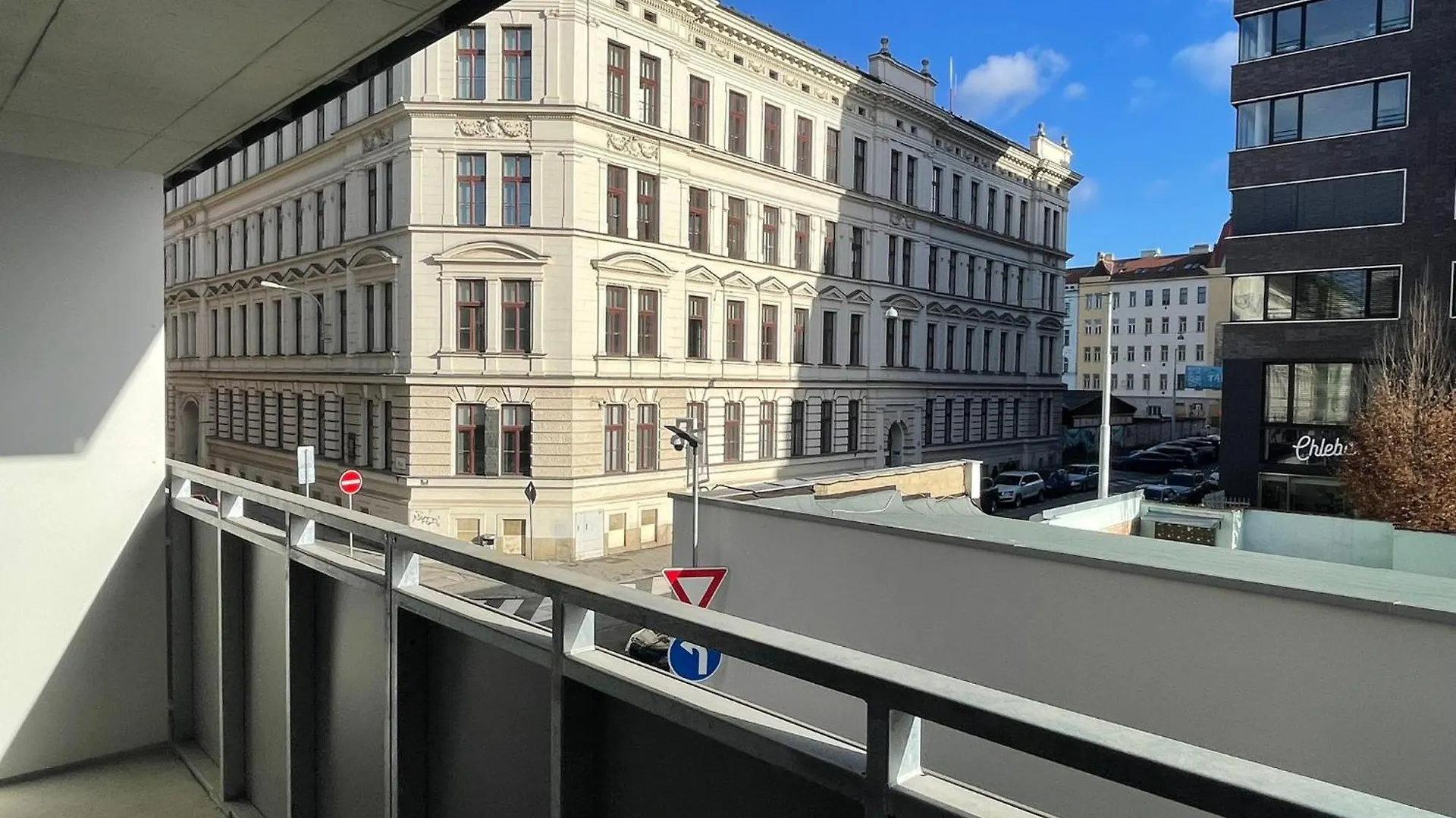 Theatre Brno Apartments
